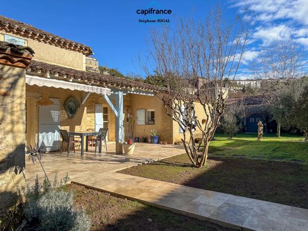 Maison à vendre 7 pièces PUY L'EVEQUE (46) Maison + maison d'amis + grange sur terrain de 953m2