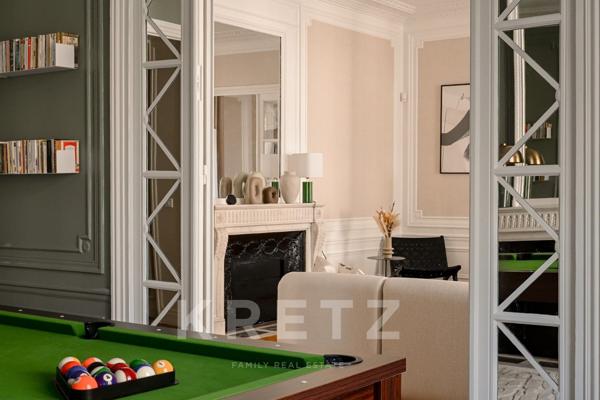 Champ-de-Mars vue Tour Eiffel