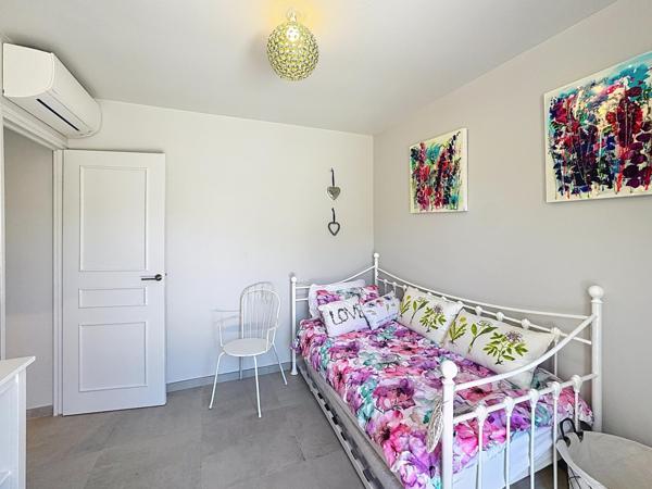 Maison à vendre  4 pièces - 90,50 m2 LA CROIX VALMER - 83