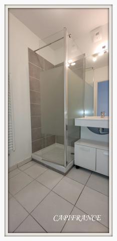 Appartement 4 chambres, terrasse, parking, VILLENAVE D'ORNON (33)