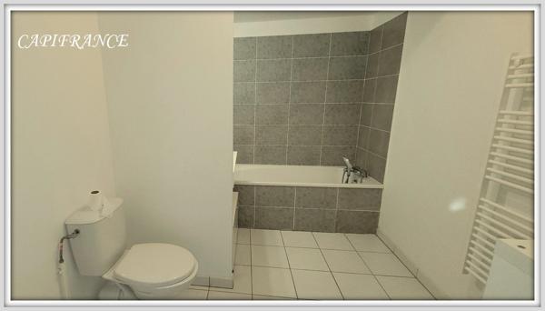 Appartement 4 chambres, terrasse, parking, VILLENAVE D'ORNON (33)