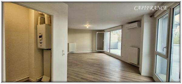 Appartement 4 chambres, terrasse, parking, VILLENAVE D'ORNON (33)