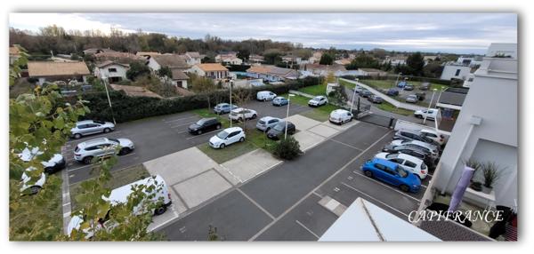 Appartement 4 chambres, terrasse, parking, VILLENAVE D'ORNON (33)