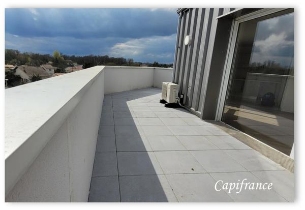 Appartement 4 chambres, terrasse, parking, VILLENAVE D'ORNON (33)