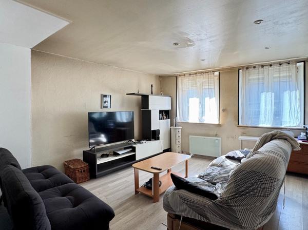 Maison - 6 pièces - 154 m²