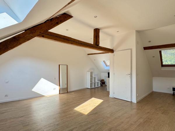 Maison - 6 pièces - 154 m²