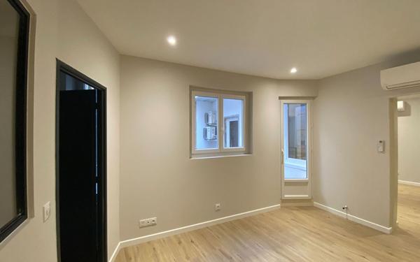 Appartement à vendre    2 pièces •  Castres