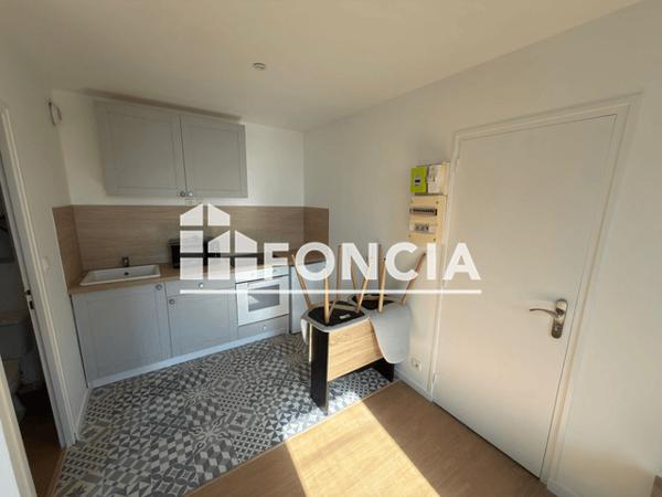 Location Studio meublé 21.67 m² - 73 RUE DU GUELMEUR Brest 29200