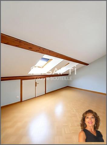 Maison de caractère des années 1930 avec grand terrain