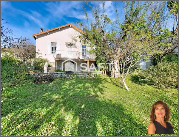 Maison de caractère des années 1930 avec grand terrain