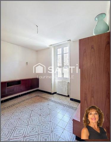 Maison de caractère des années 1930 avec grand terrain