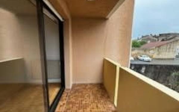 Appartement à vendre    1 pièce •  Mont-de-Marsan