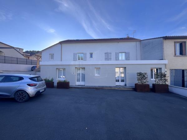 Immeuble à vendre |  Boulazac |  222 m²