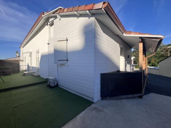 Immeuble à vendre |  Boulazac |  222 m²