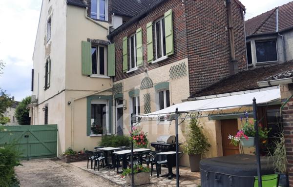 BAR-RESTAURANT   MURS ET FONDS - Brienon-sur-Armançon