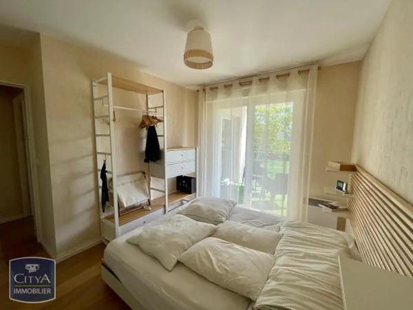 Appartement à louer 2 pièces 37.74m² Laval (53000)