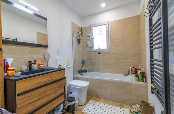 Maison Hendaye 7 pièce(s) 188 m2