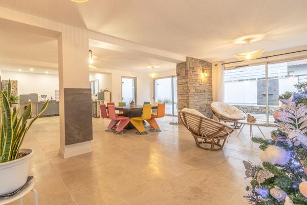 Maison Hendaye 7 pièce(s) 188 m2