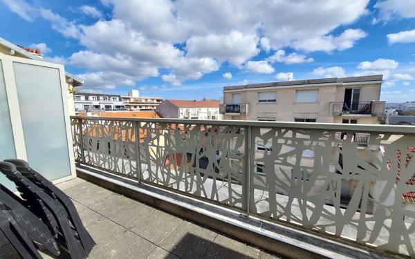 Appartement à vendre    1 pièce • 23,08 m2 Neuilly-Plaisance