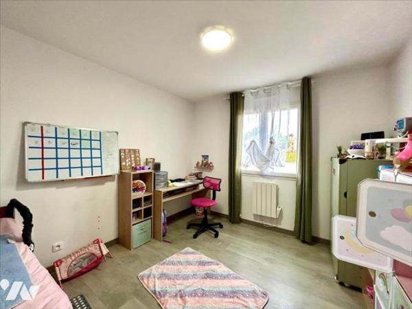 Maison de plain pied 4 chambres . DPE B