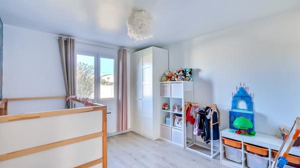 Maison 4 pièces - 99 m² Exclusivité efficity