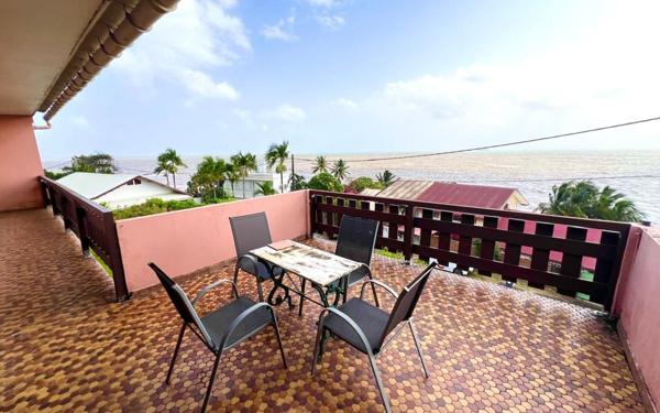 Maison à vendre    4 pièces •  Cayenne