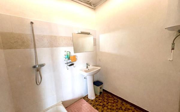 Maison à vendre    4 pièces •  Cayenne