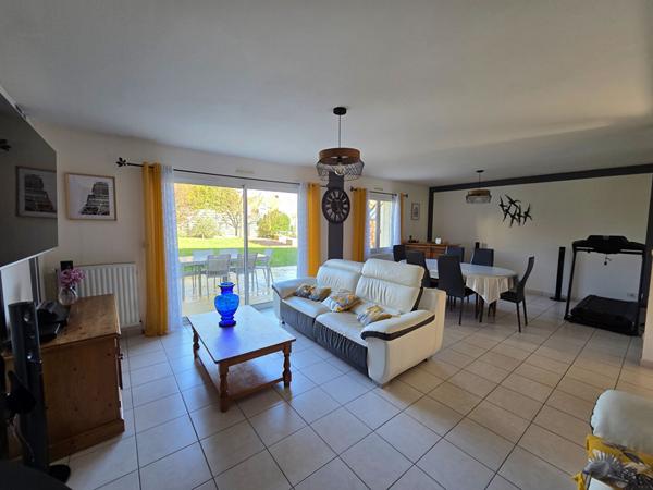 Maison contemporaine - Secteur privé recherché - Proche Université du Mans