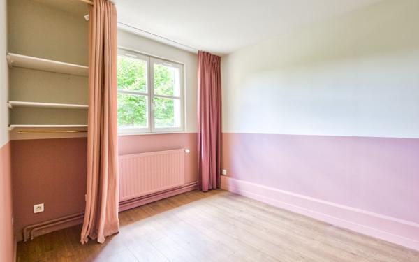 Maison à vendre    5 pièces • 130,82 m2 Écully