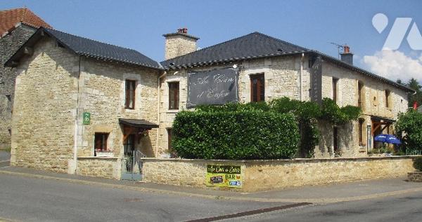 Ensemble immobilier à usage mixte et Fonds de Commerce :
Restaurant,  gîte, Tabac et FDJ