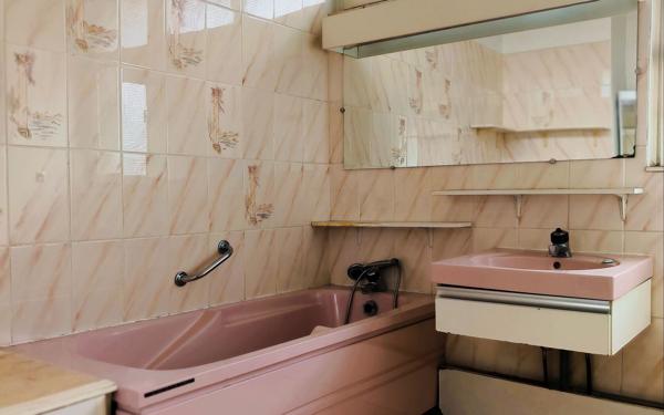 Maison à vendre    5 pièces •  Montrabé