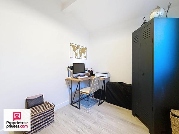 VILLA T5 AVEC PISCINE ET GARAGES