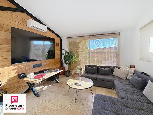 VILLA T5 AVEC PISCINE ET GARAGES