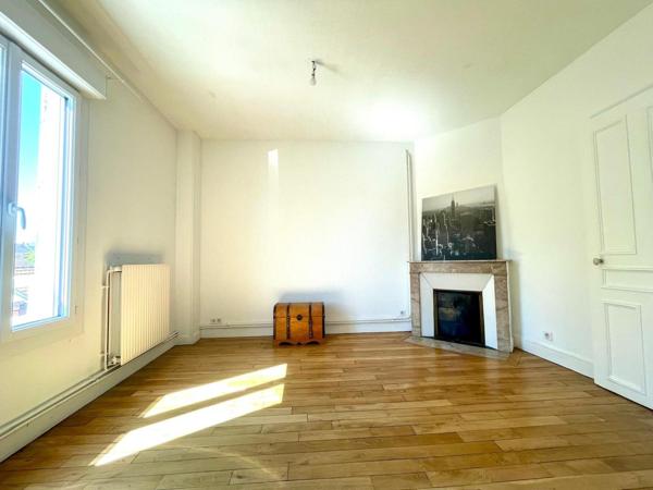 Appartement 65 m² avec terrasse et garage
