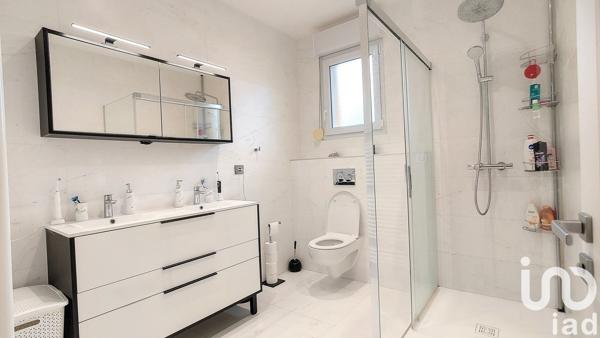 Domaine 11 pièces de 345 m² à Autun (71400)