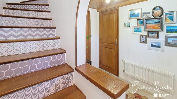 Maison de ville lumineuse avec jardin et garage