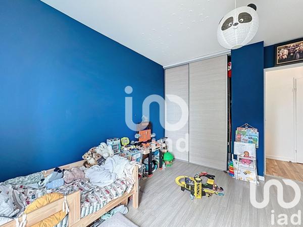 Apartment for sale 3 rooms 60 m² Villecresnes