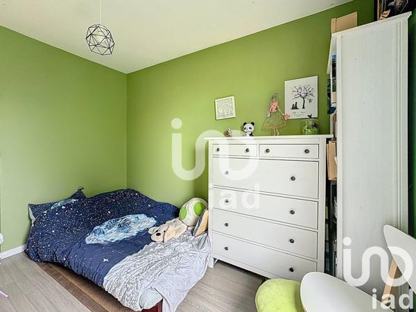 Apartment for sale 3 rooms 60 m² Villecresnes