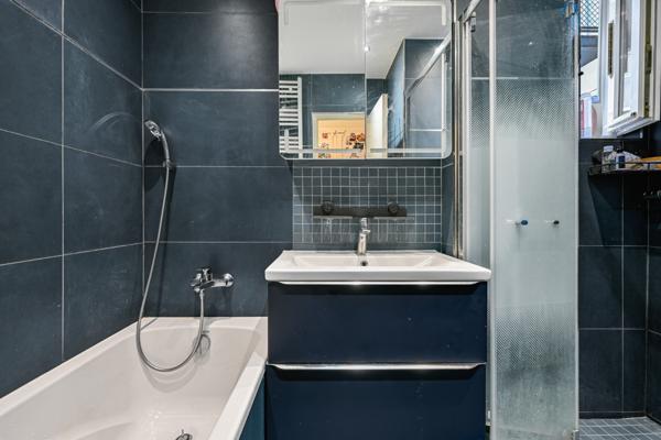 Paris (75017) 3 PIECES 62M2