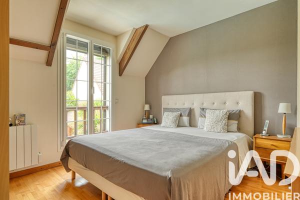 Maison à vendre 6 pièces 106 m² Saint-Brice-sous-Forêt