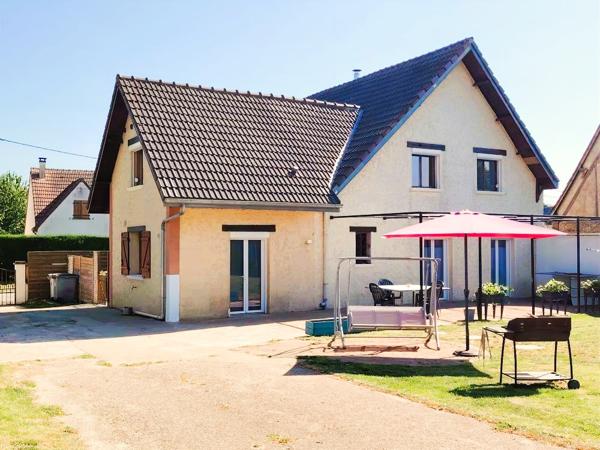 Maison à 8 kms de Illiers Combray