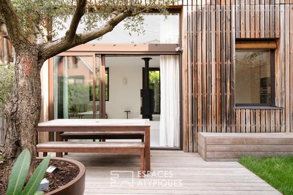 Maison contemporaine en ossature bois avec jardin et terrasse