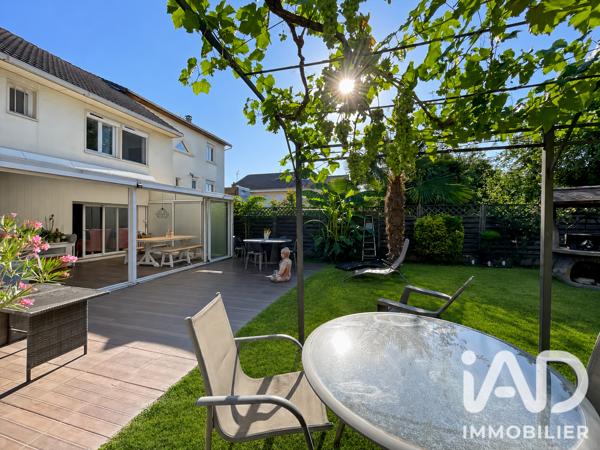 Maison à vendre 5 pièces 120 m² Montfermeil