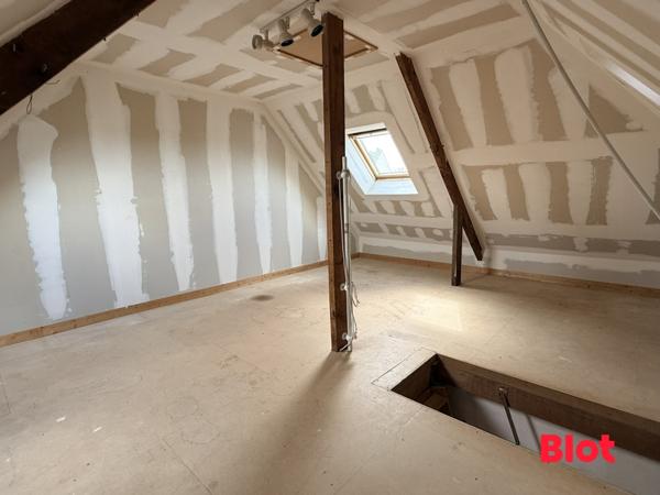 Maison 4 pièce(s)