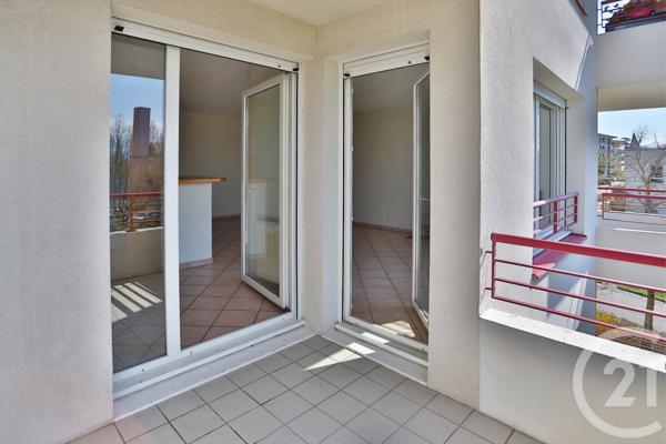 Appartement T3 à vendre  3 pièces - 67,20 m2 ST JULIEN EN GENEVOIS - 74