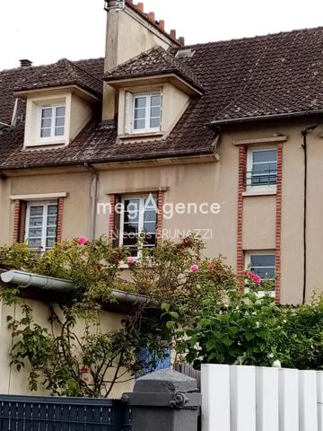 Maison à VIMOUTIERS, 61120 - 5 pièces 92m²