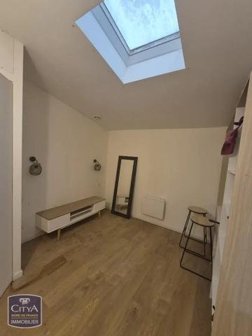 Appartement à louer 1 pièce 31.05m² Saint-Omer (62500)