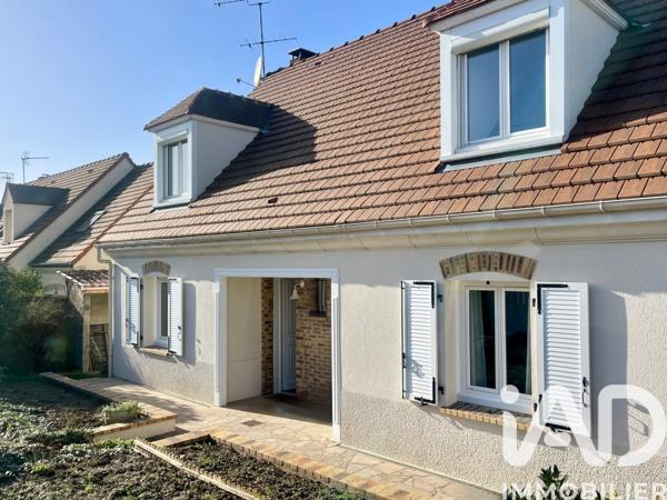 Maison à vendre 7 pièces 146 m² Bruyères-le-Châtel