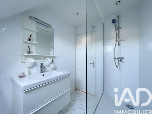 Maison à vendre 7 pièces 146 m² Bruyères-le-Châtel