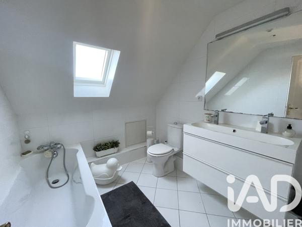 Maison à vendre 7 pièces 146 m² Bruyères-le-Châtel